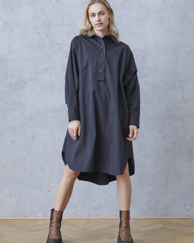 Sigga paitamekko; musta