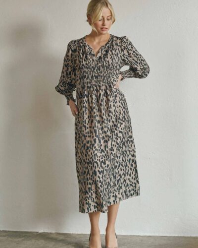 Ane V-Kaula-aukko Mekko; Mustat Pilkut