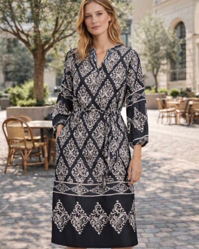 Nova Dress; musta