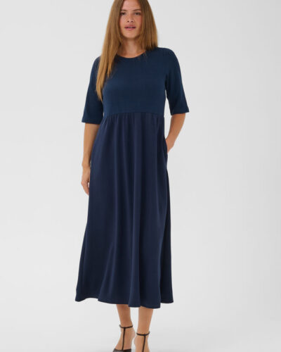 Hilde Chabrina -mekko; navy sininen